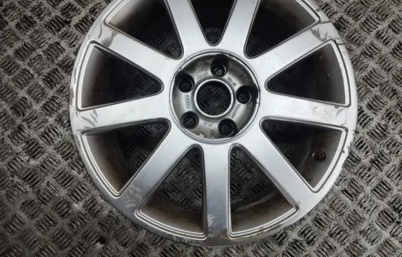 Audi A8 S8 D3 4E R18 alloy rim 8E0601