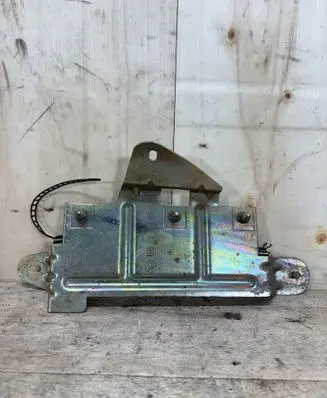 BMW 5 E39 Holder (bracket) 8368229 65128368229