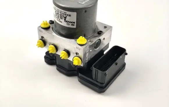 Hyundai i10 ABS Pump 589100X550 5WY7E30A BE6000K401