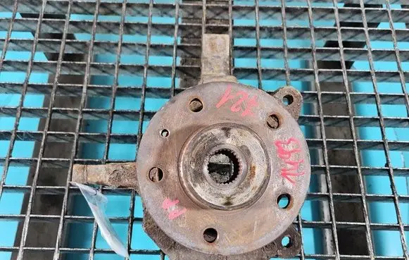 Renault Trafic II (X83) Front wheel hub spindle knuckle IMPRK1493721