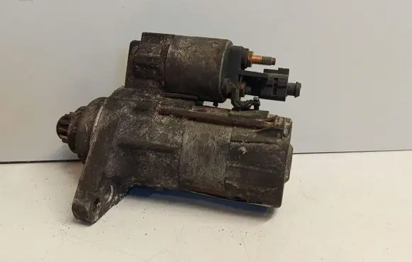 Volkswagen PASSAT B6 Starter motor 2811060654JC 02Z911023H