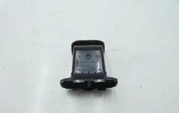 Volkswagen Golf VII Rear air vent grill 5G0819203D 5G0819209