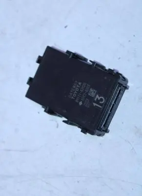 Toyota RAV 4 (XA40) Gateway control module 8911142020
