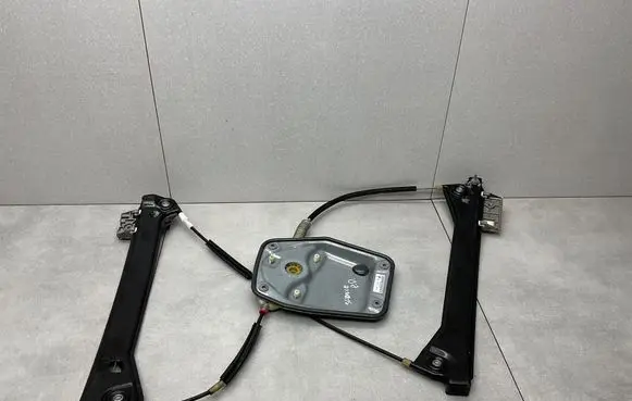 Volkswagen Scirocco Front door electric window regulator 1K8837402AC