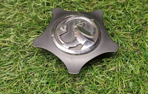 Opel Astra J Original wheel cap 13343092