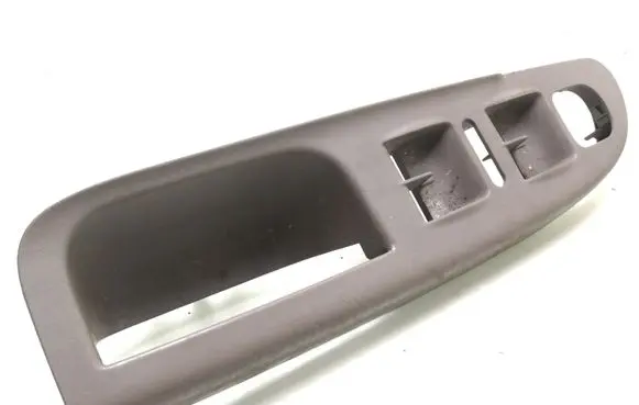 Volkswagen PASSAT B6 Front door interior handle trim 3C1867171