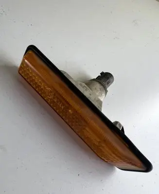 BMW X5 E53 Front fender indicator light 8382104