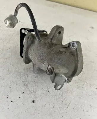 Toyota Hilux (AN10, AN20, AN30) Intake manifold