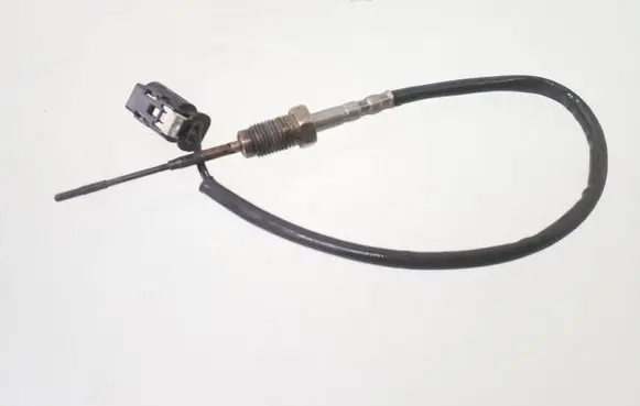 BMW 5 G30 G31 Exhaust gas temperature sensor 8582662