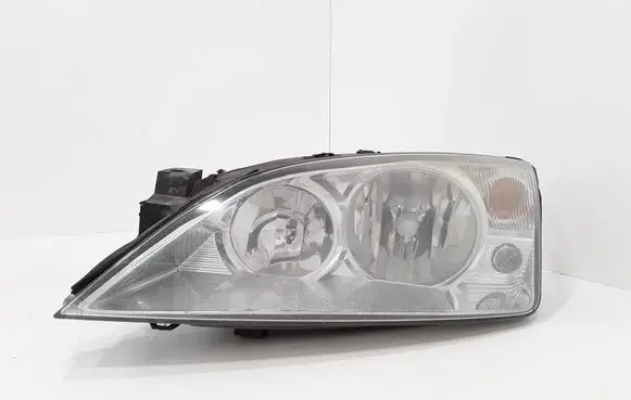 Ford Mondeo Mk III Headlight/headlamp 1S7113006AG