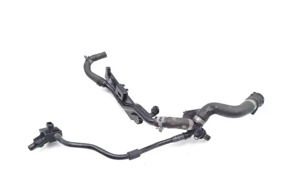 Volvo XC90 Engine coolant pipe/hose 32222677