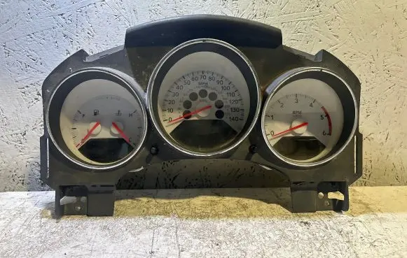 Dodge Caliber Speedometer (instrument cluster) 04840659AA 1DX447RMABA 0YD47TRMABA