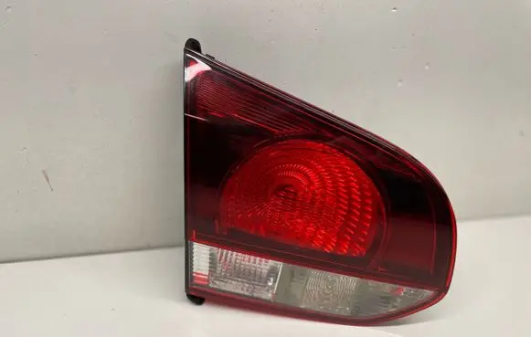 Volkswagen Golf VI Tailgate rear/tail lights 5K0945093L