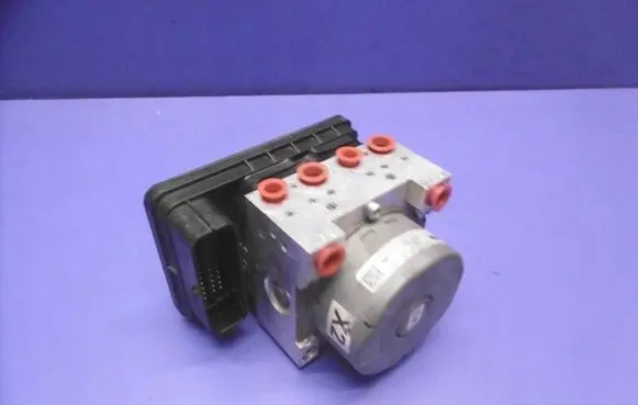 Ford B-MAX ABS Pump D1B12C405AE 10022004364 110010022004
