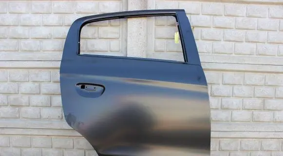 Rear door
