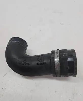Intercooler hose/pipe