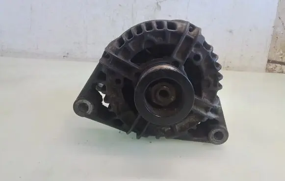 Opel Astra G Generator/alternator 0124415005