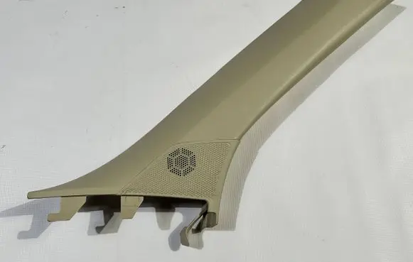 Ford Flex (B) Pillar trim (exterior) BA8T-19B135