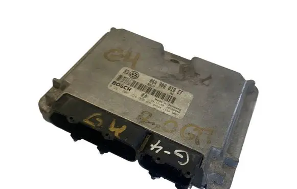 Volkswagen Golf IV Engine control unit/module 06A906018EF 0261206324 26SA6040