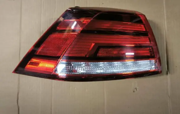 Volkswagen Golf VII Rear/tail lights 5GM945095F L90122839