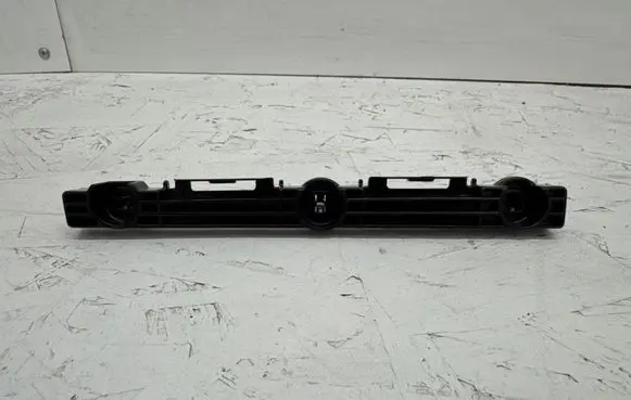 Tesla Model S Sill supporting ledge 100369200C