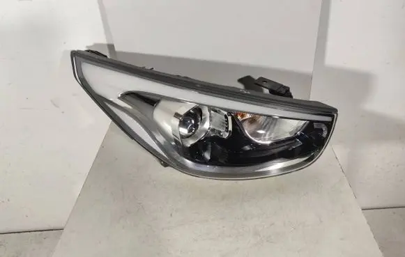 Hyundai ix35 Headlight/headlamp 921022SXXX 921022YXXX
