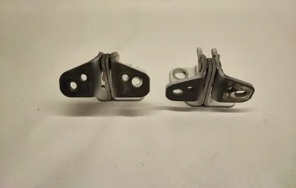 Ram 1500 Rear door hinge set I120038 968AC0821D