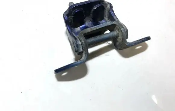 Toyota Avensis Verso Tailgate/trunk/boot hinge