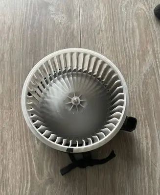 Nissan Qashqai Heater fan/blower 272V06UA0B