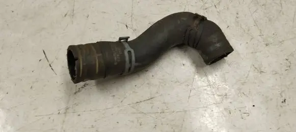 Audi Q3 8U Engine coolant pipe/hose 5n0122051at 5n0121051