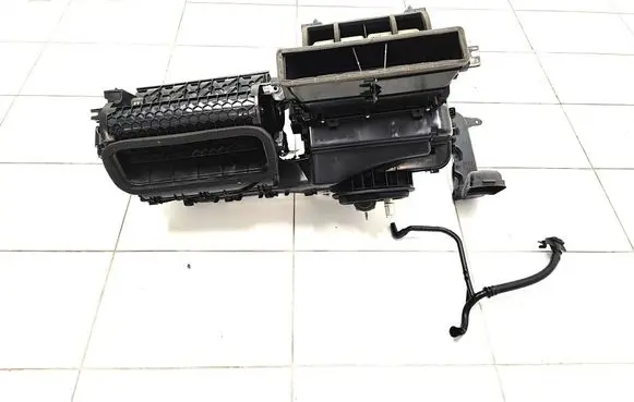 Polestar 2 Interior heater climate box assembly 32226477