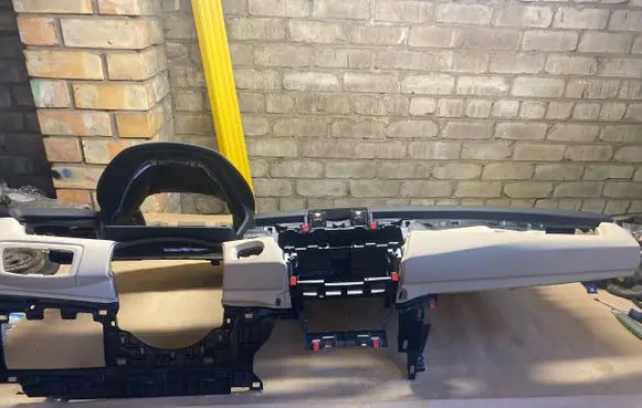 BMW 2 F46 Dashboard 9275998 931960215 7929783