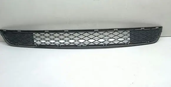 BMW X3 F25 Front bumper lower grill 7210465 51117210465