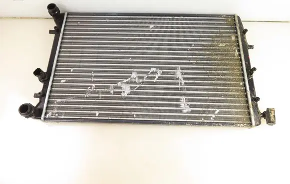 Seat Ibiza III (6L) Coolant radiator 