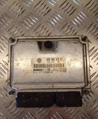Seat Ibiza III (6L) Engine control unit/module 038906019KT 1039S02920 0281011219