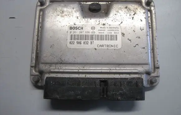 Porsche Cayenne (9PA) Engine control unit/module ECU 022906032BT