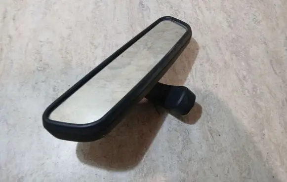 BMW 3 E36 Rear view mirror (interior) E10210072