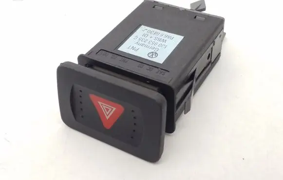 Volkswagen Golf IV Hazard light switch 1J0953235C