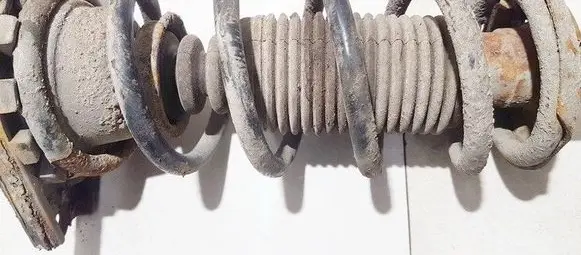 Nissan Almera N16 Rear coil spring