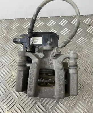 Hyundai Tucson TL Rear brake caliper