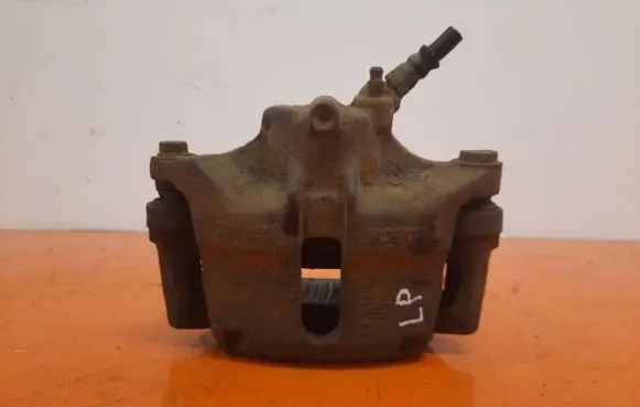 Nissan Kubistar Front brake caliper 201645