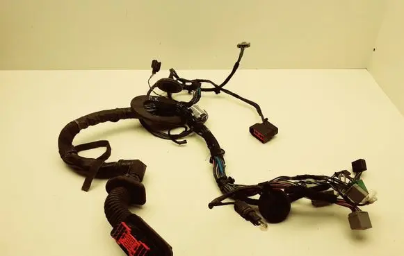 Land Rover Range Rover Sport L320 Front door wiring loom YMM502700A