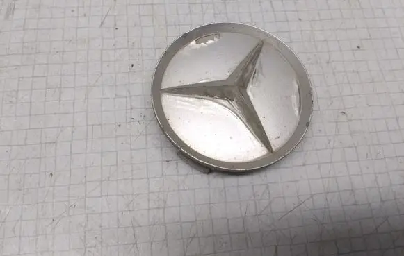 Mercedes-Benz C W203 Original wheel cap 2014010225