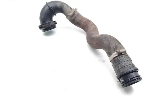 Opel Insignia A Intercooler hose/pipe 39018802 F26196A