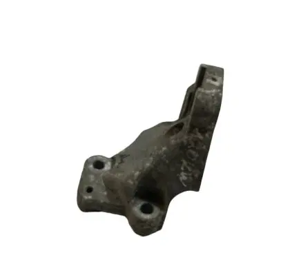 Volvo XC90 Engine mounting bracket 307415675 B02HA