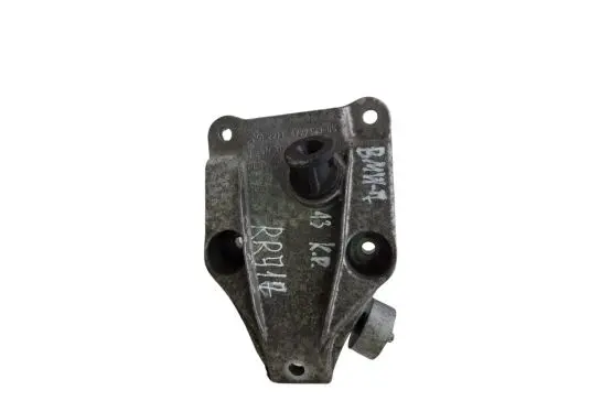 BMW 7 F01 F02 F03 F04 Engine mounting bracket 6777623