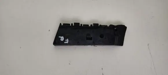Ford Mustang VI Front bumper mounting bracket FR3B17D958AE