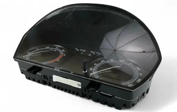 Skoda Fabia Mk1 (6Y) Speedometer (instrument cluster) 6Y0920883L