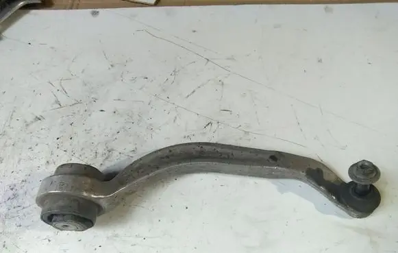 Audi A4 S4 B6 8E 8H Front lower control arm/wishbone