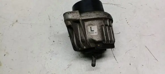 BMW X1 E84 Engine mount bracket 6773742